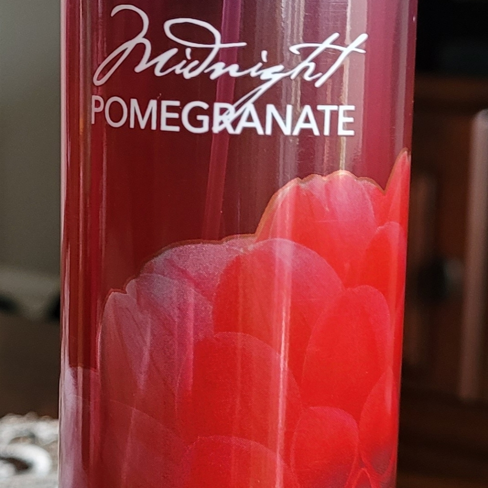 BBW Midnight Pomegranate Body Mist